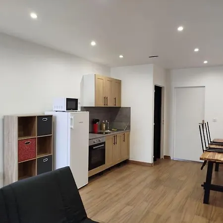 F1 Lumineux Apartment