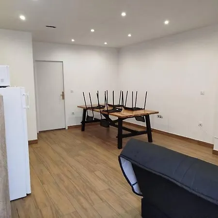 F1 Lumineux Apartment Saint-Pourcain-sur-Sioule